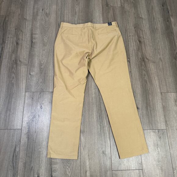 J.Crew Performance 1040 Athletic Tapered-Fit Tech Pants Mens 35x30 Savannah Sand - Picture 8 of 11